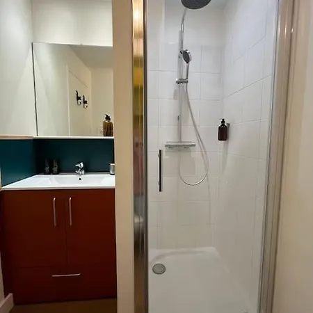 Chevreuil Au Calme Et Confortable En Centre *